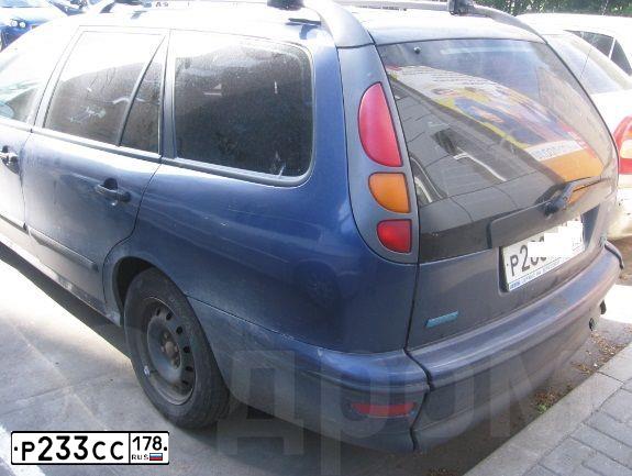 Фото автомобиля MERCEDES B-KLASSE, 2012 — госномер Р233СС178. Цвет: СЕРЫЙ