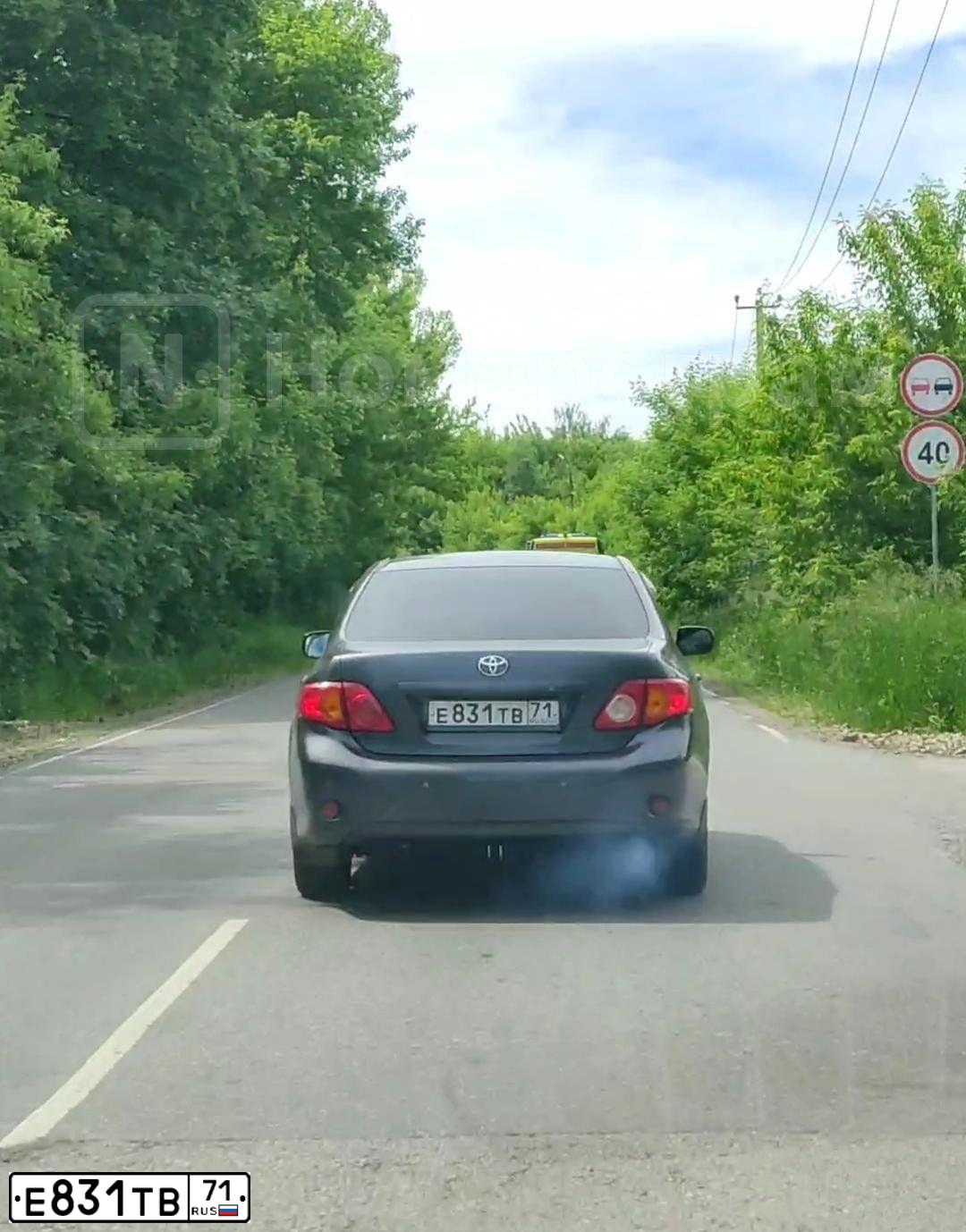 Фото автомобиля TOYOTA COROLLA, 2007 — госномер Е831ТВ71. Цвет: СЕРЫЙ