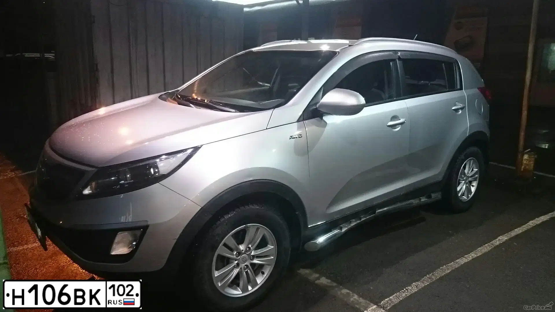 Фото автомобиля KIA SPORTAGE, 2011 — госномер Н106ВК102. Цвет: Серебристый