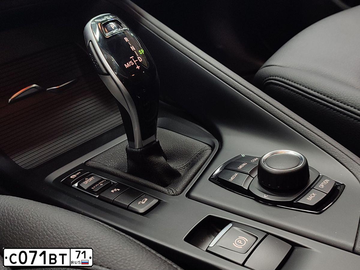 Фото автомобиля OPEL ASTRA, 2006 — госномер Н098ЕУ82. Цвет: ЧЕРНЫЙ