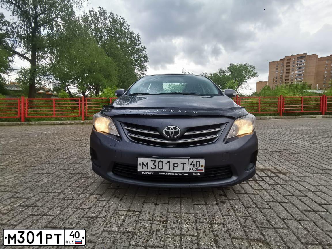 Фото автомобиля TOYOTA COROLLA, 2011 — госномер М301РТ40. Цвет: СЕРЫЙ
