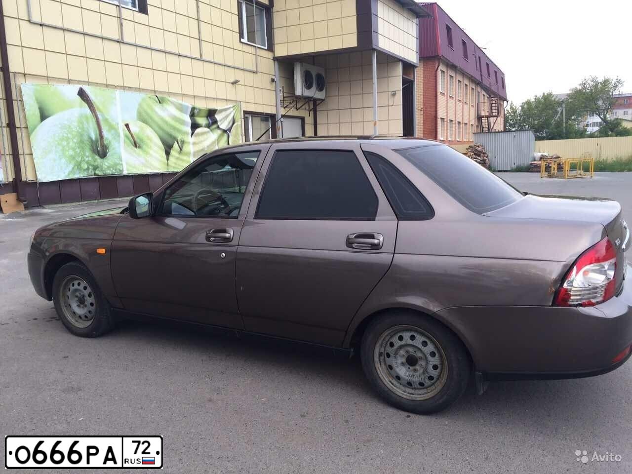 Фото автомобиля LADA 2170 PRIORA, 2014 — госномер О666РА72. Цвет: Золотисто-коричневый