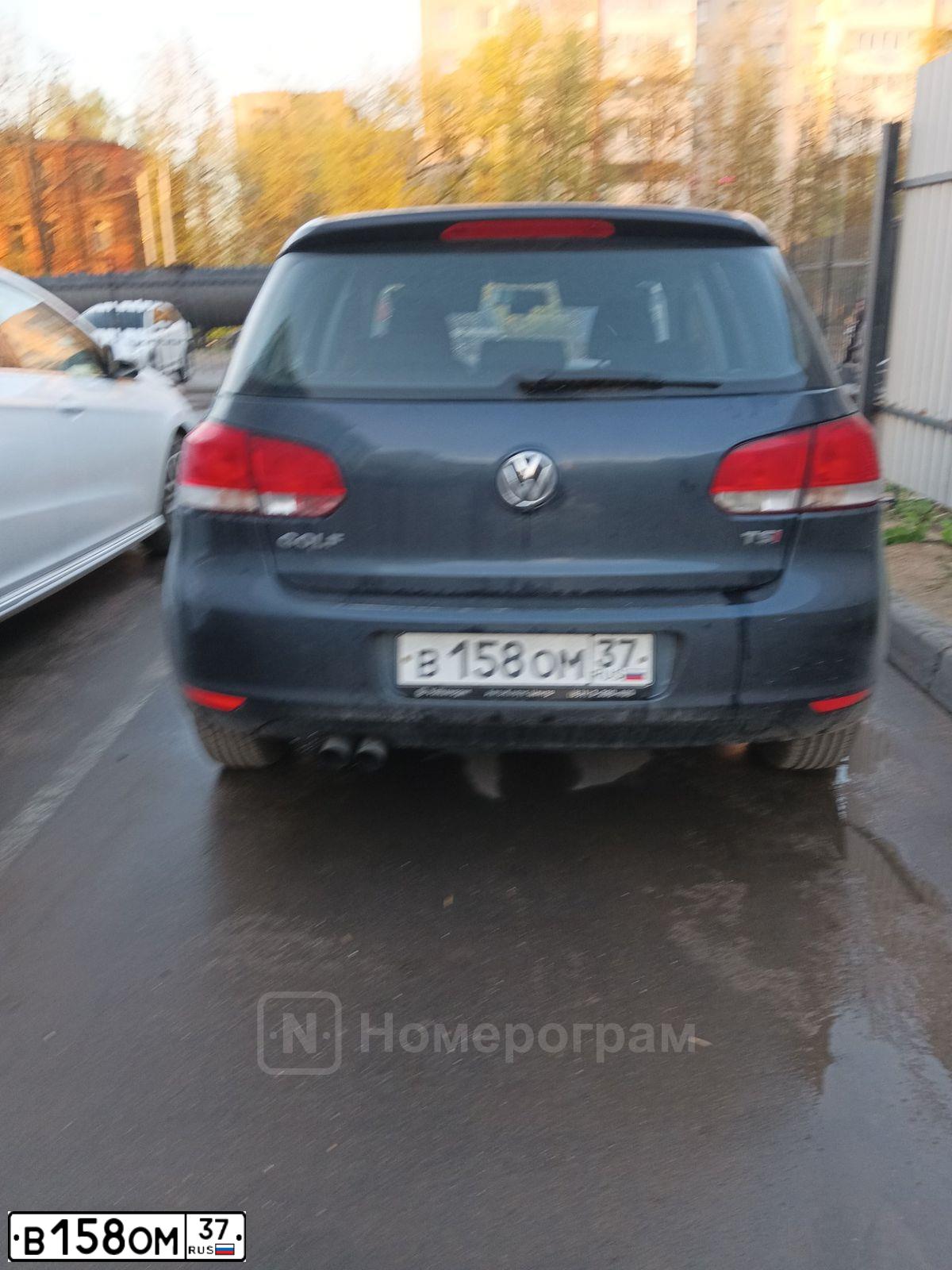 Фото автомобиля VOLKSWAGEN GOLF, 2011 — госномер Т891ЕК152. Цвет: СЕРО-СИНИЙ