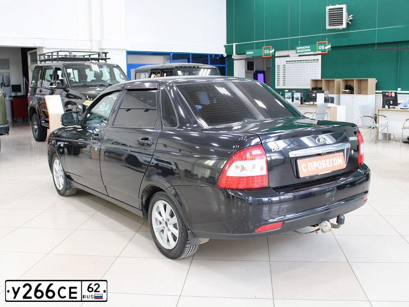 Фото автомобиля LADA 2170 PRIORA, 2014 — госномер У266СЕ62. Цвет: СИНЕ-ЧЕРНЫЙ