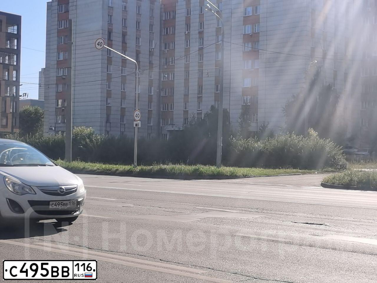 Фото автомобиля OPEL CORSA, 2012 — госномер С495ВВ116. Цвет: БЕЛЫЙ