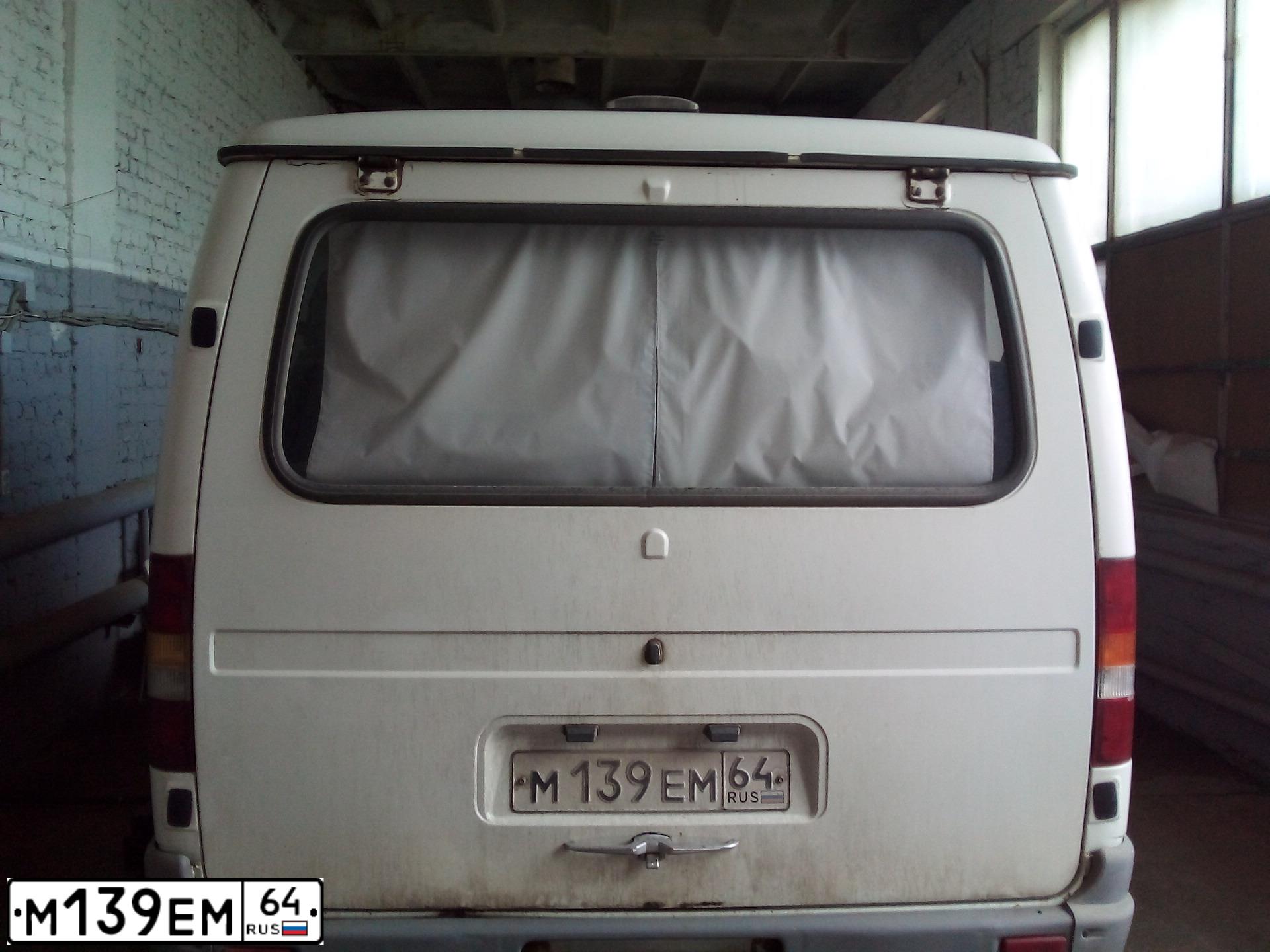 Фото автомобиля ГАЗ 2217, 2002 — госномер М139ЕМ64. Цвет: СНЕЖНО-БЕЛЫЙ