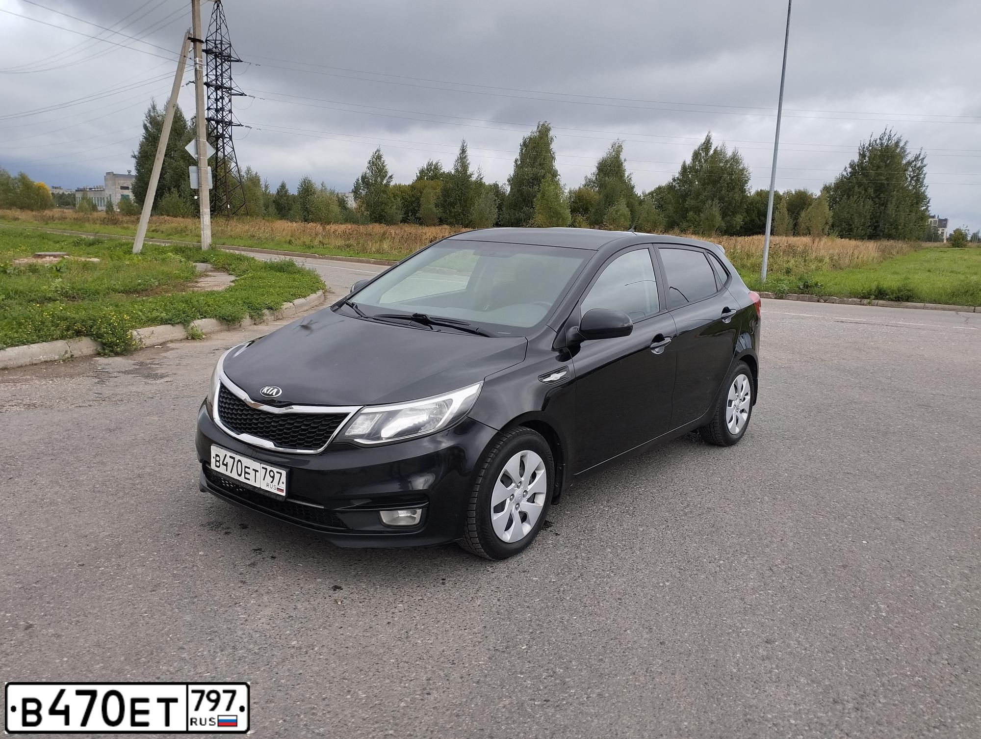 Фото автомобиля KIA RIO, 2016 — госномер В470ЕТ797. Цвет: ЧЕРНЫЙ