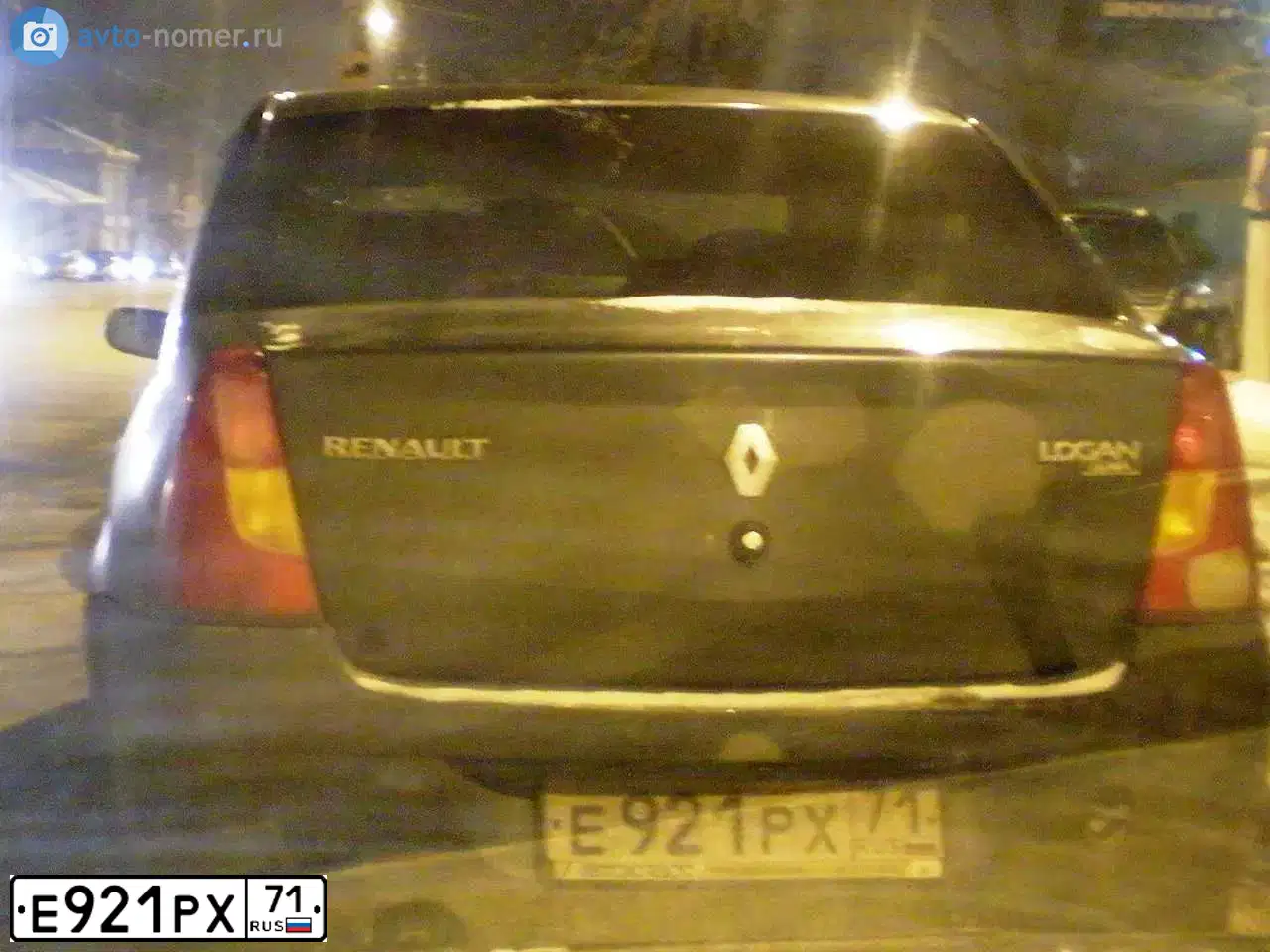 Фото автомобиля RENAULT LOGAN, 2007 — госномер Е921РХ71. Цвет: ТЕМНО-СЕРЫЙ