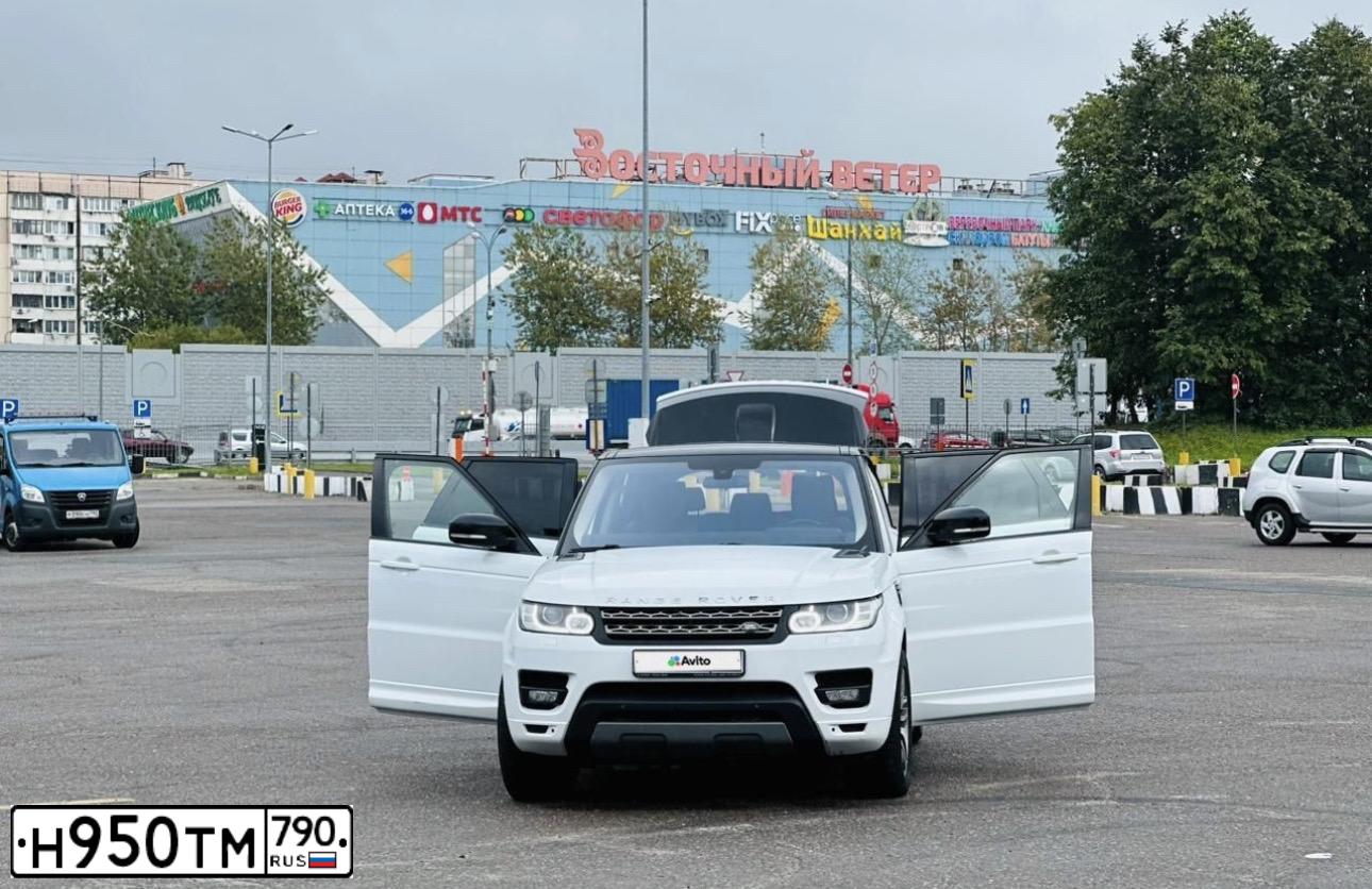 Фото автомобиля LANDROVER RANGE ROVER SPORT, 2014 — госномер Н950ТМ790. Цвет: Белый