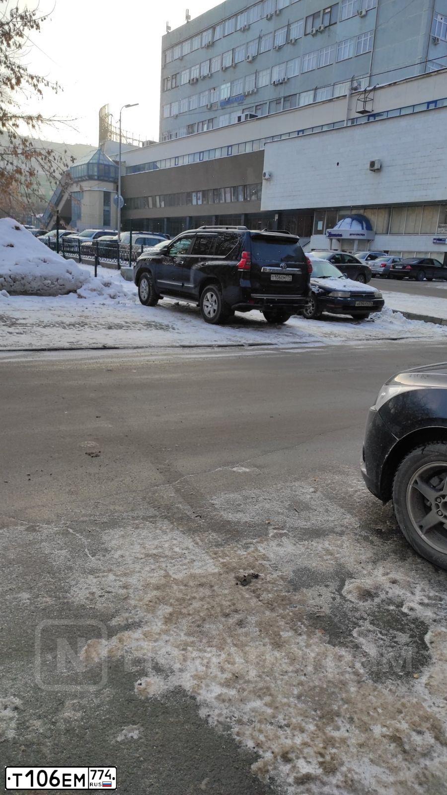 Фото автомобиля TOYOTA LAND CRUISER 150, 2019 — госномер Н090КН774