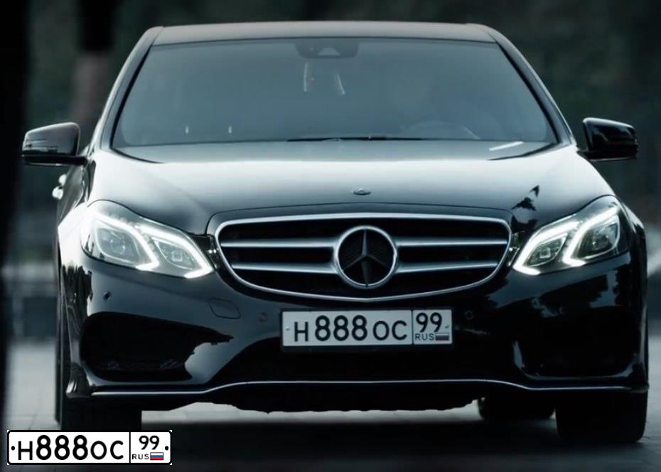 Фото автомобиля MERCEDES E-KLASSE, 2013 — госномер Н888ОС99. Цвет: ЧЕРНЫЙ