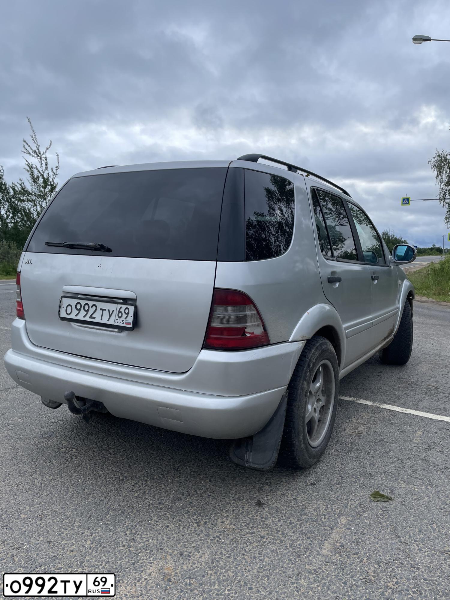 Фото автомобиля MERCEDES-BENZ 320, 1997 — госномер Н677ЕУ550