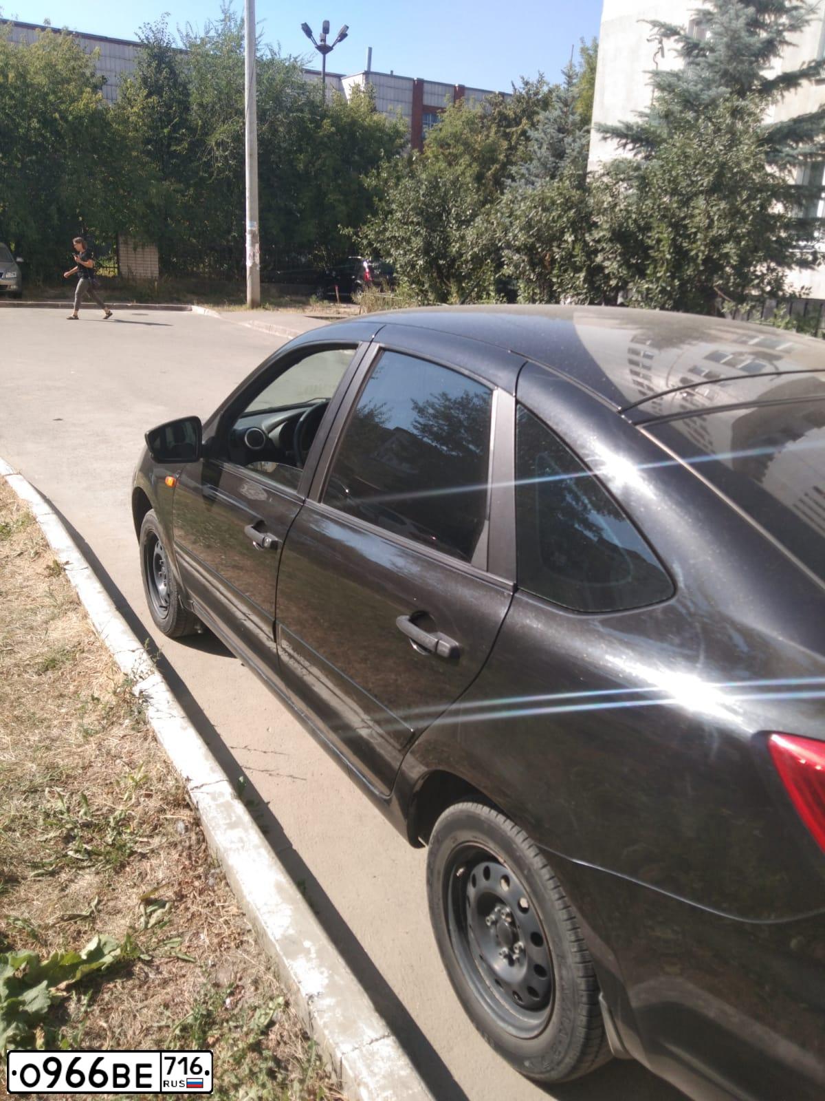 Фото автомобиля LADA 2191 GRANTA, 2014 — госномер О966ВЕ716. Цвет: ЧЕРНЫЙ