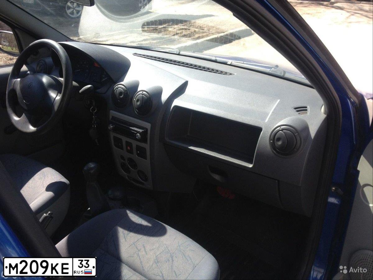 Фото автомобиля RENAULT LOGAN, 2006 — госномер В070СМ33. Цвет: СИНИЙ МЕТАЛЛИК