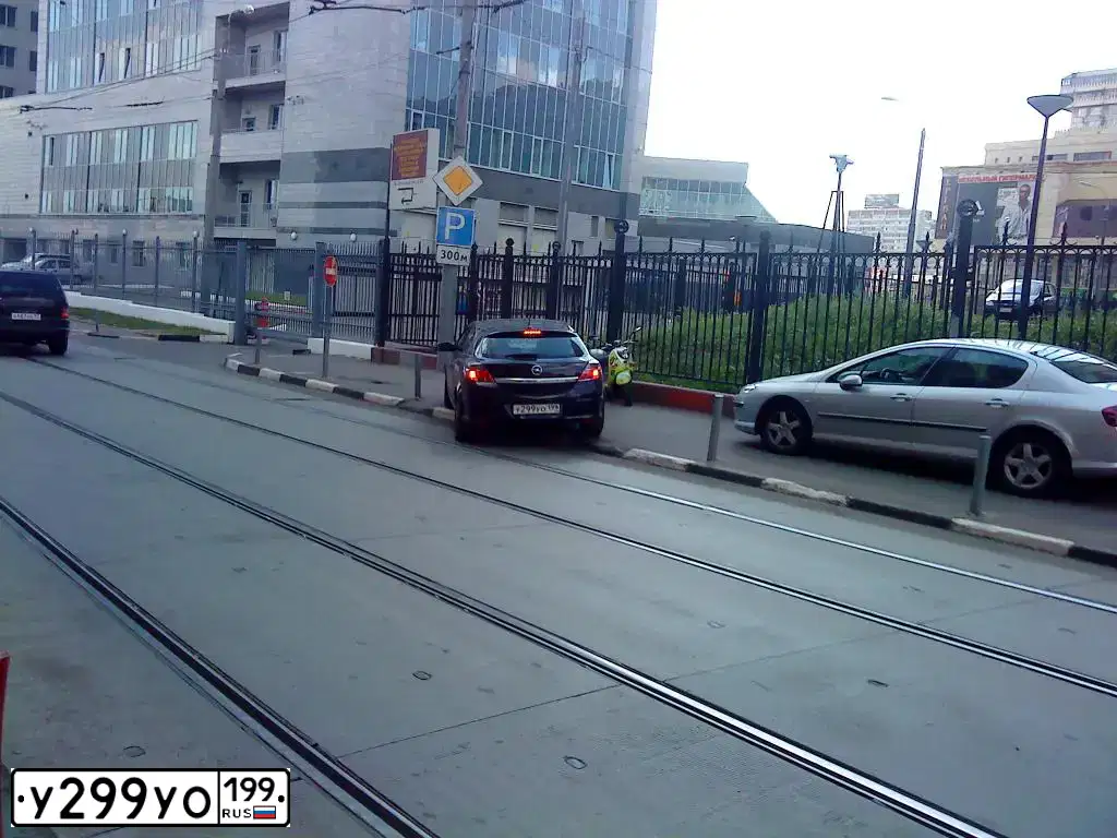 Фото автомобиля OPEL ASTRA, 2008 — госномер А945УЕ76. Цвет: ЧЕРНЫЙ