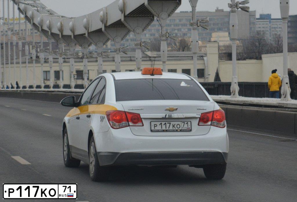 Фото автомобиля CHEVROLET CRUZE, 2014 — госномер Н676КР07. Цвет: Белый