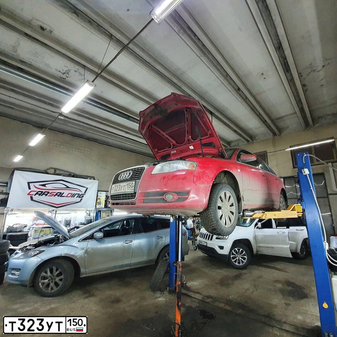 Фото автомобиля AUDI A4, 2005 — госномер К479АР977. Цвет: КРАСНЫЙ