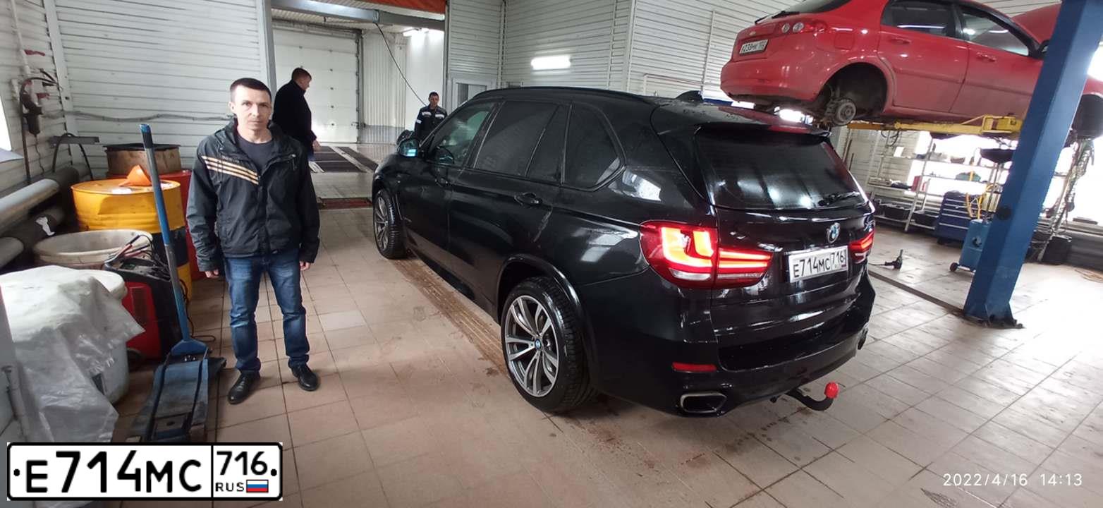 Фото автомобиля BMW X5, 2016 — госномер О085РО71. Цвет: ЧЕРНЫЙ