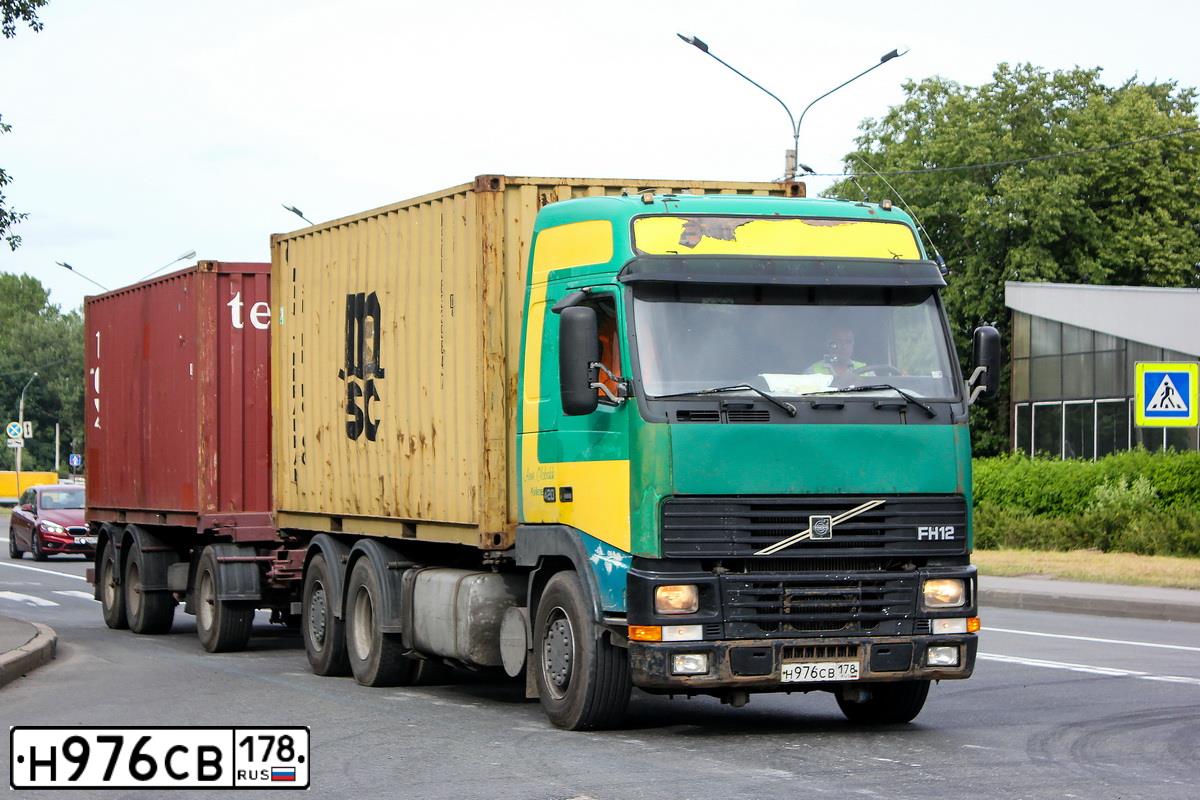 Фото автомобиля VOLVO SERIE FH /6X2/, 1994 — госномер А929ОВ90. Цвет: ЗЕЛЕНЫЙ