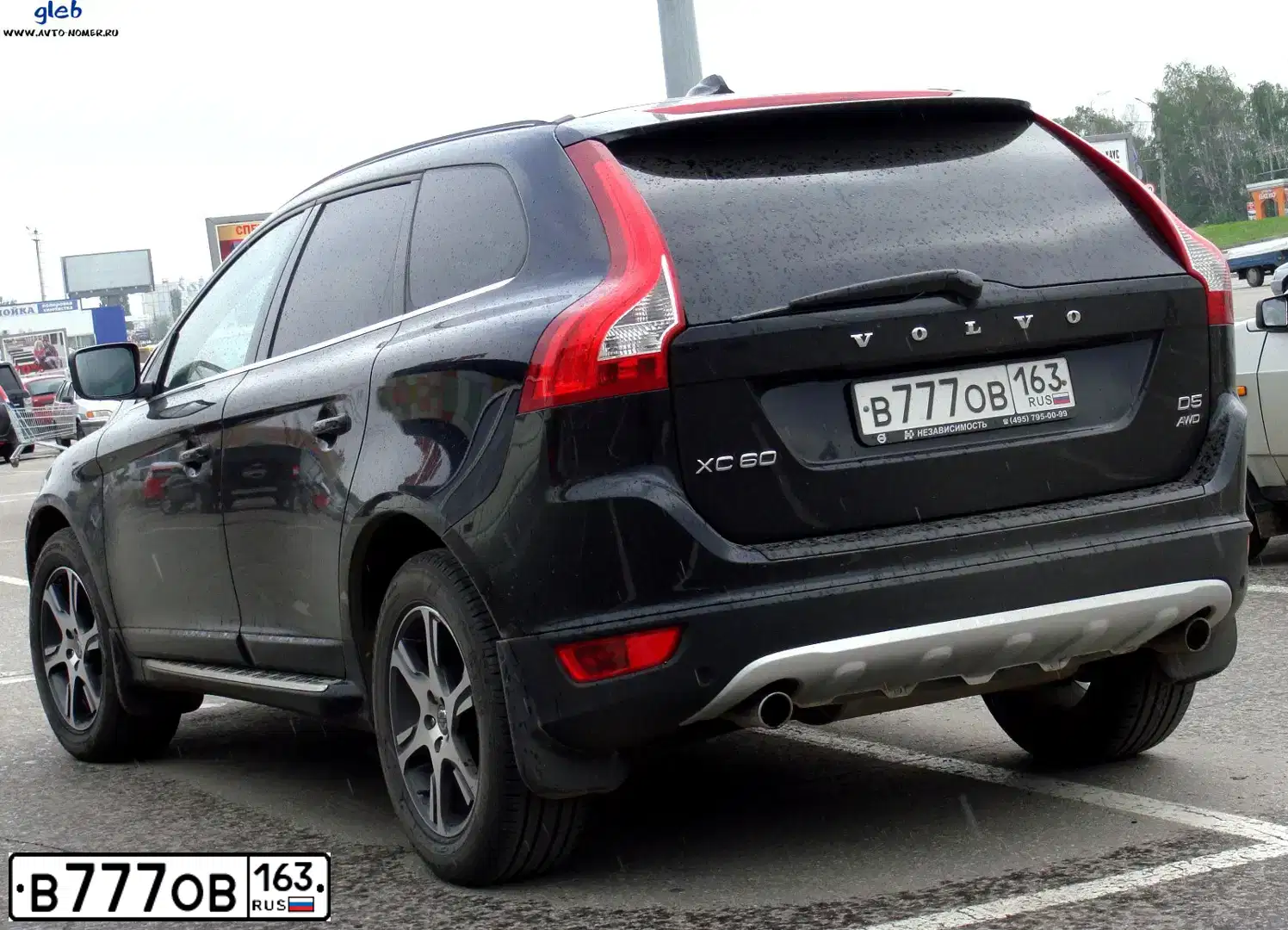 Фото автомобиля VOLVO XC60, 2010 — госномер В777ОВ163. Цвет: ЧЕРНЫЙ