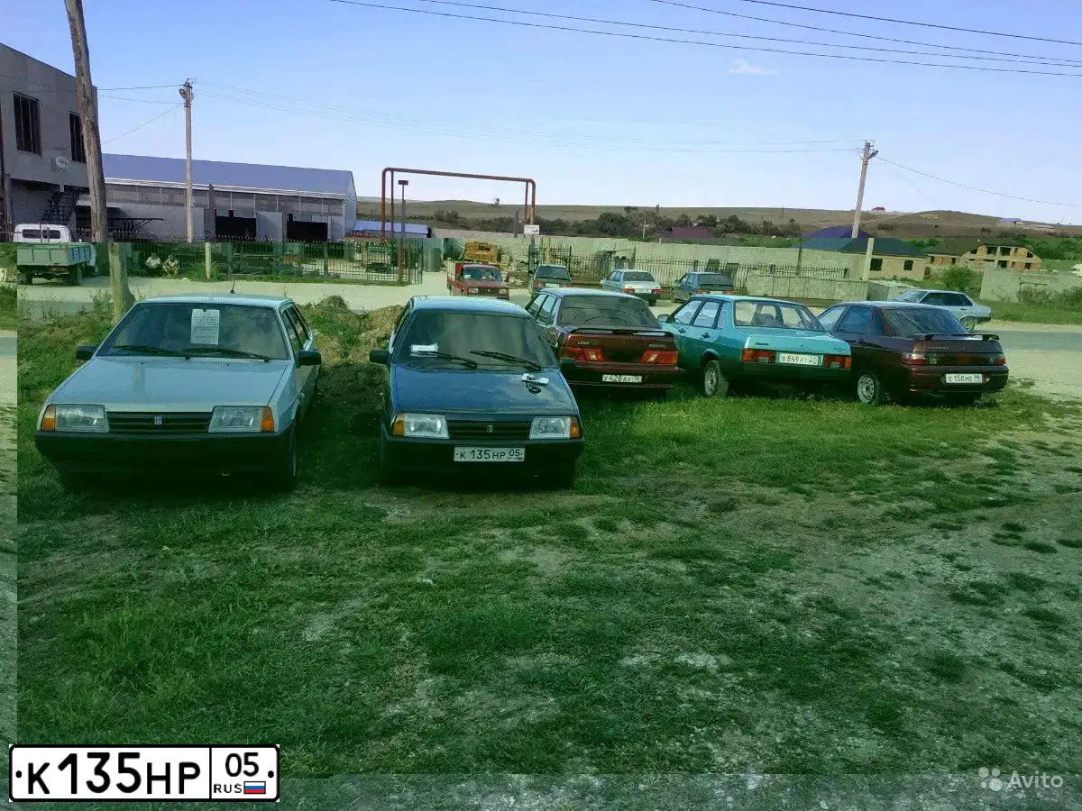 Фото автомобиля LADA 2109 SAMARA, 2004 — госномер К135НР05. Цвет: ГРАФИТОВЫЙ МЕТАЛЛИК