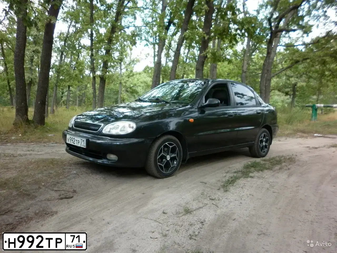 Фото автомобиля CHEVROLET LANOS, 2008 — госномер К490ВМ180. Цвет: ЧЕРНЫЙ
