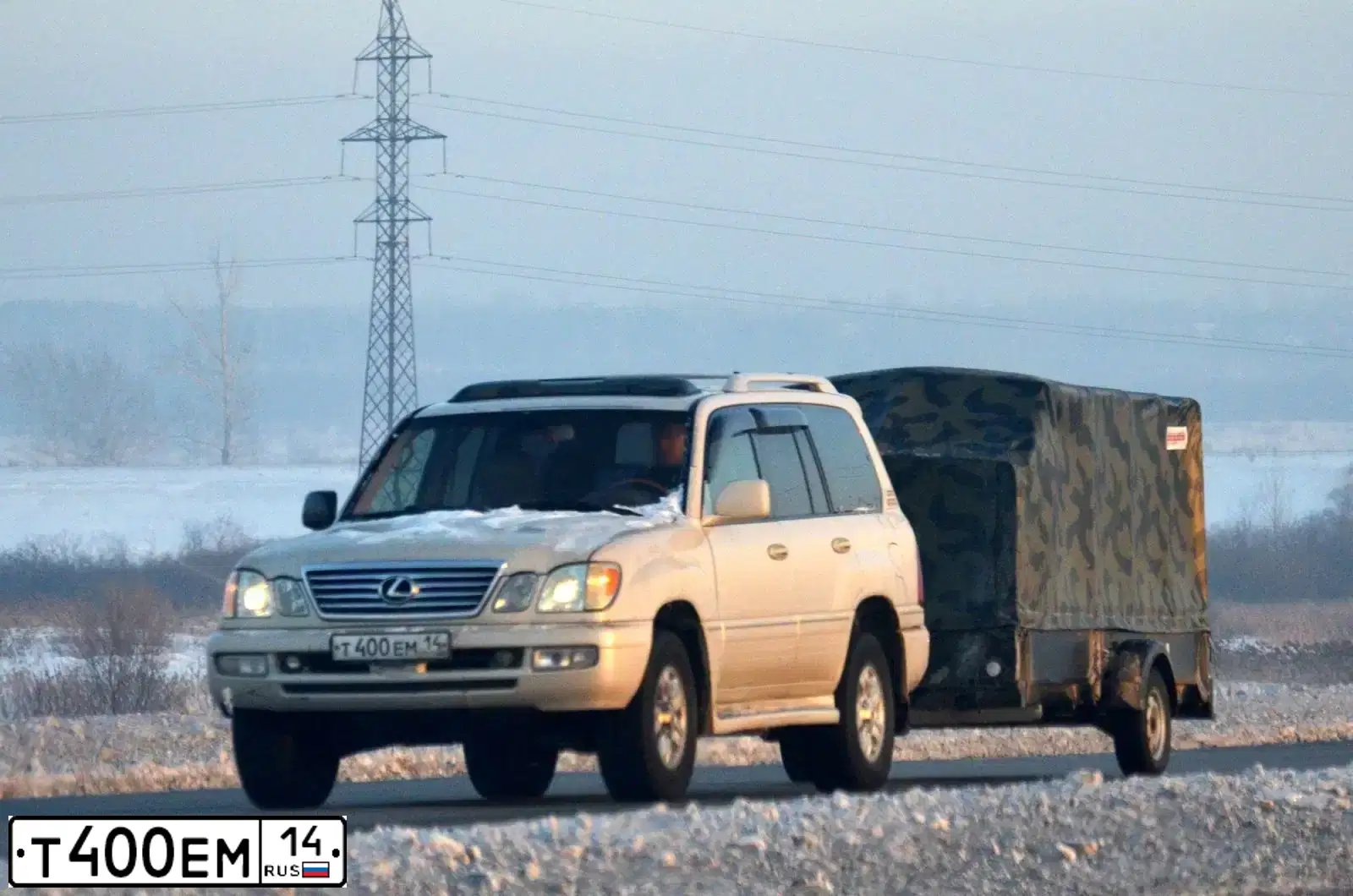 Фото автомобиля LEXUS, 2003 — госномер Т400ЕМ14