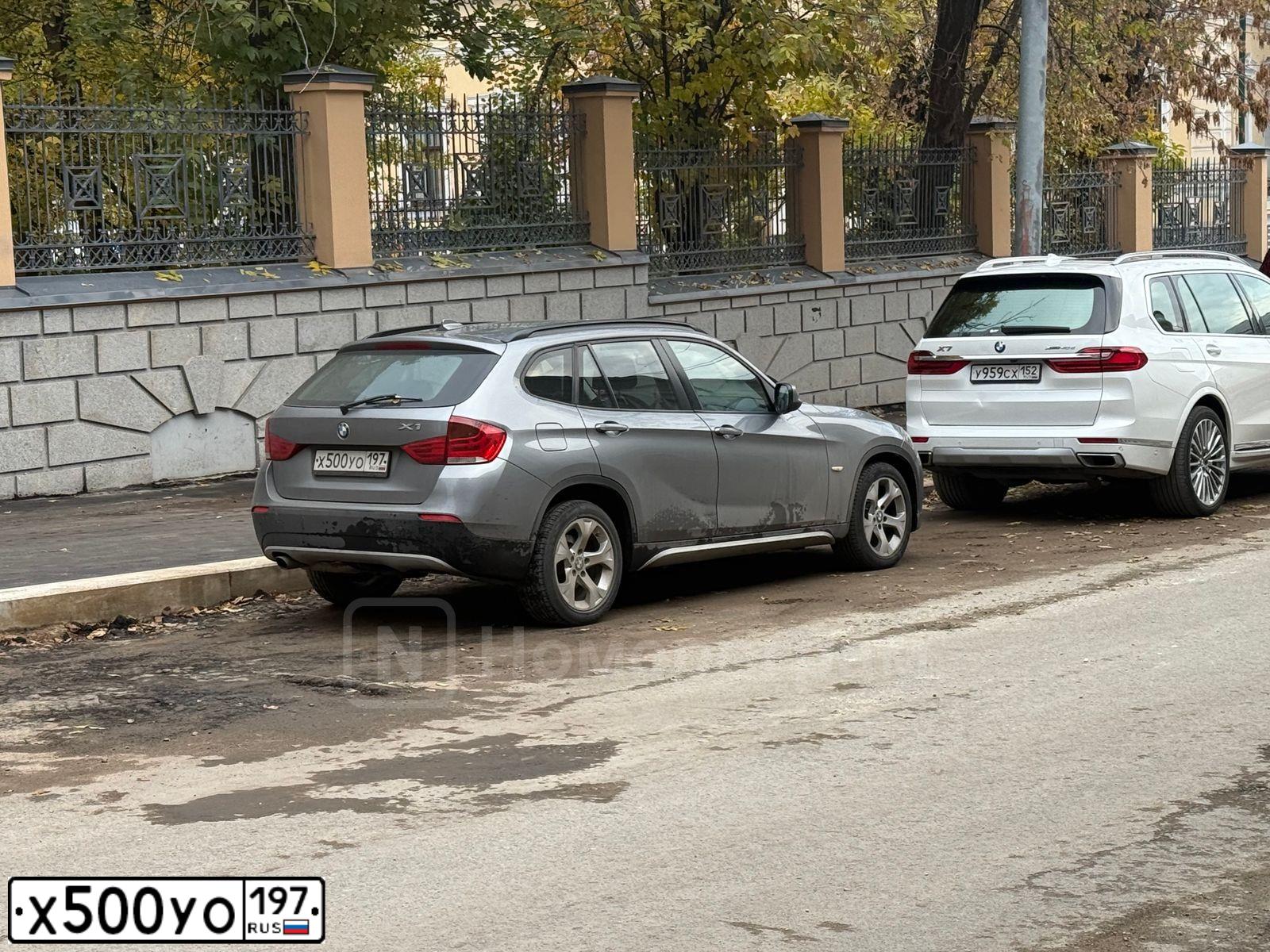 Фото автомобиля BMW X6, 2019 — госномер С777ОМ777. Цвет: Белый