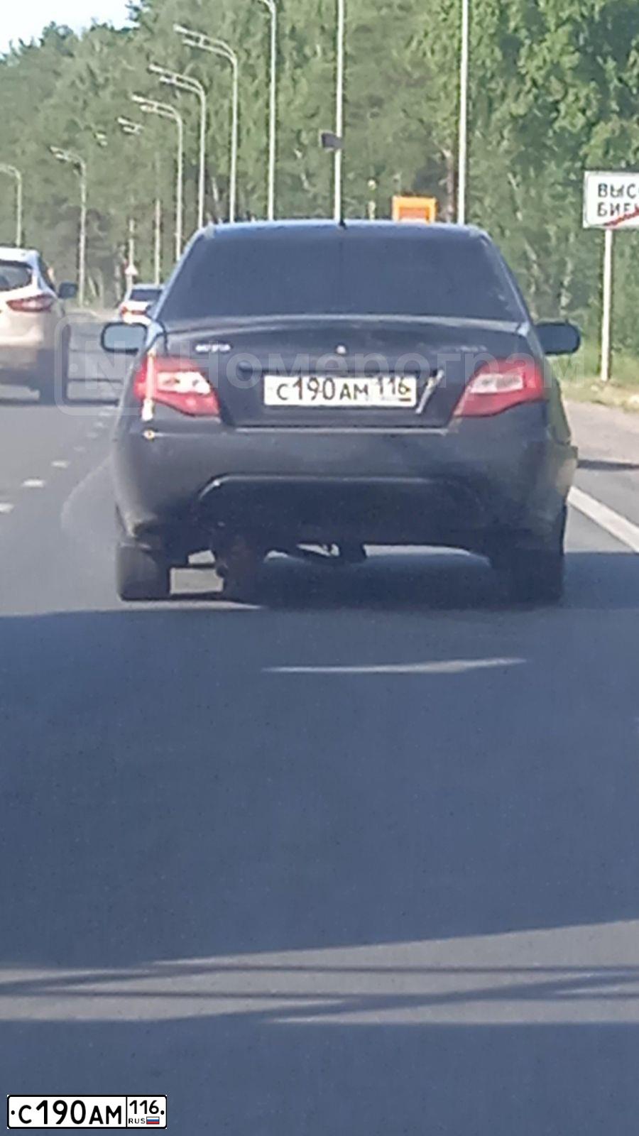 Фото автомобиля DAEWOO NEXIA, 2012 — госномер С190АМ116. Цвет: Бледно-Черный