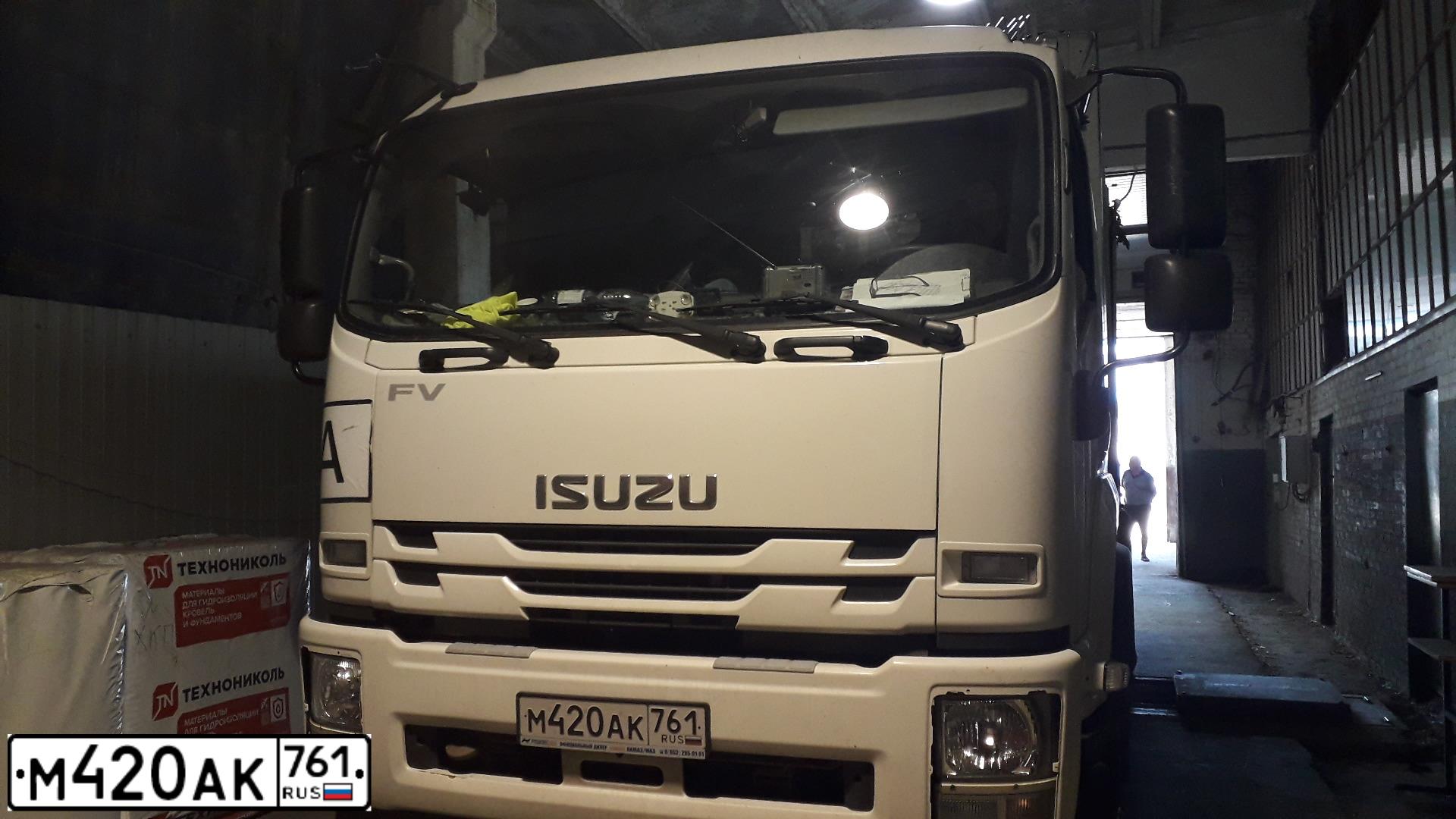 Фото автомобиля МУСОРОВОЗ 4389 WE 4389 WE, 2019 — госномер Н484НР797