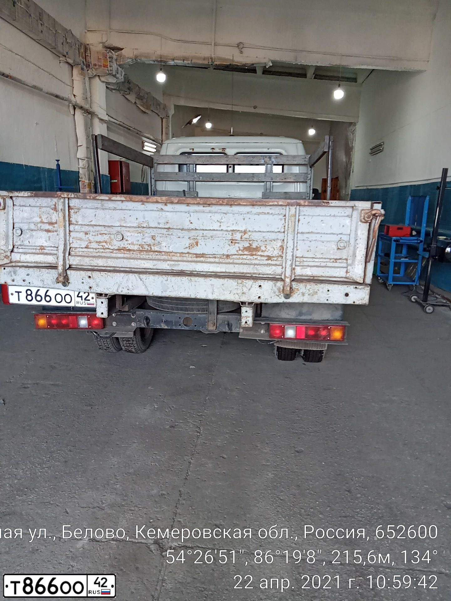 Фото автомобиля GAZ 3302 EL, 1997 — госномер Т866ОО42. Цвет: СВЕТЛО-ДЫМЧАТЫЙ