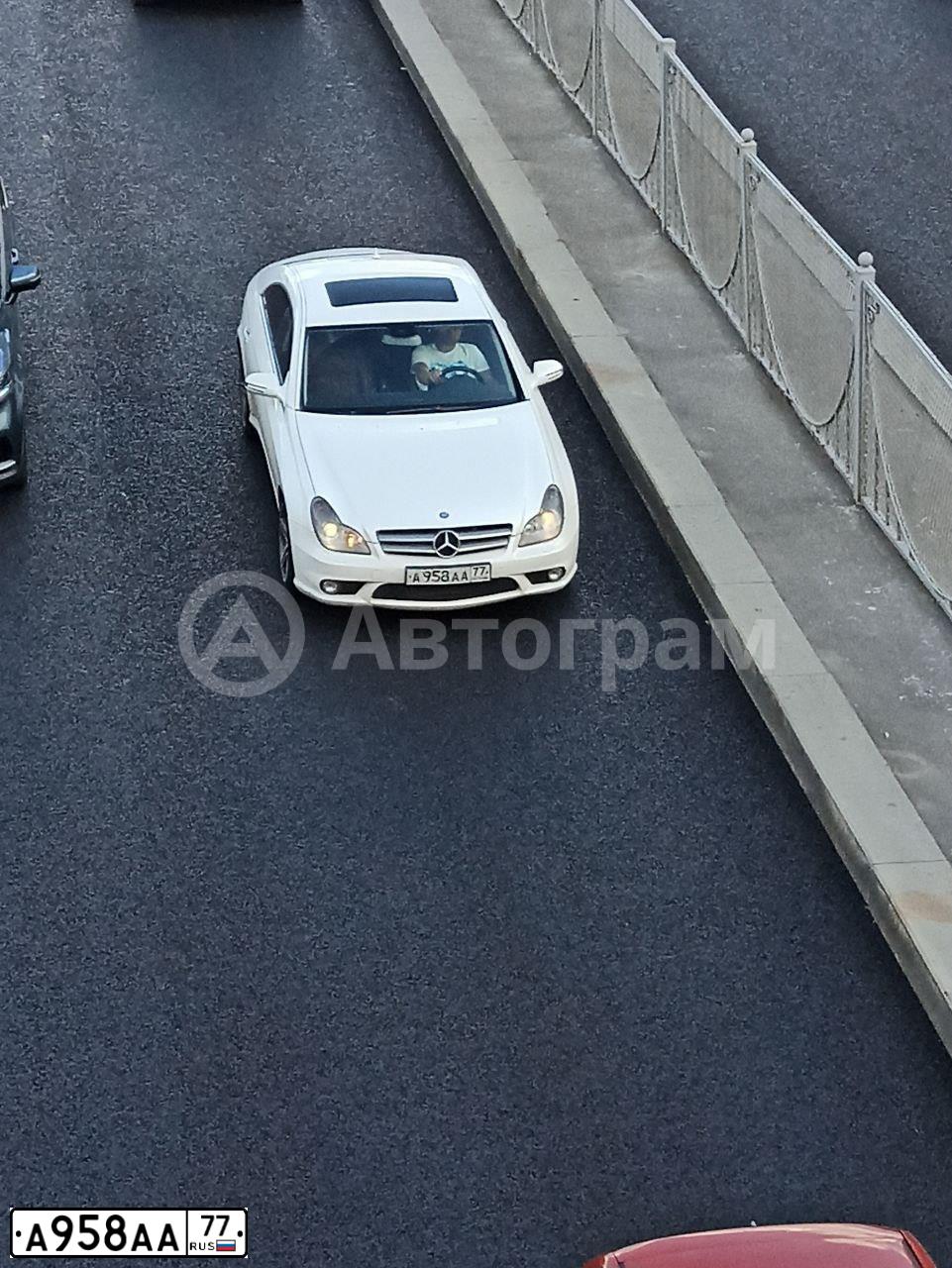 Фото автомобиля VOLVO S80, 2002 — госномер О831ОО36. Цвет: ЧЕРНЫЙ