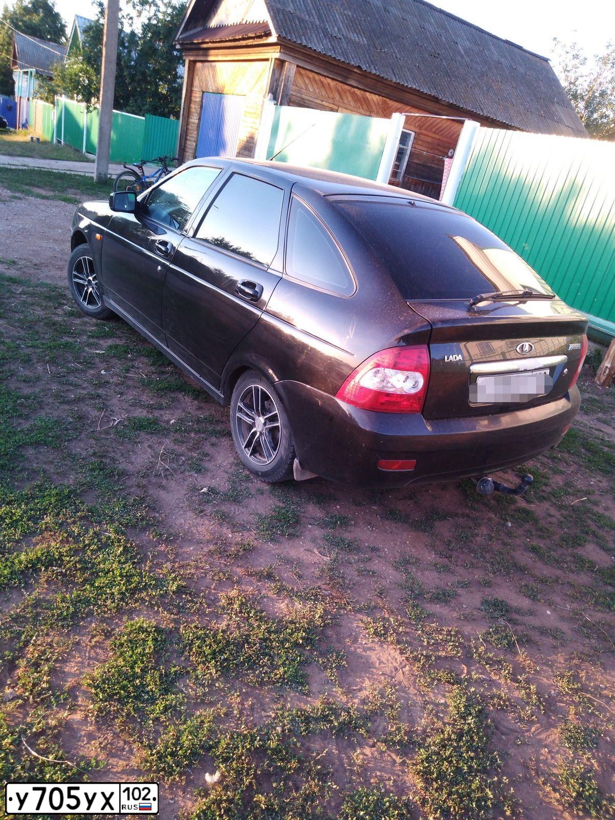 Фото автомобиля LADA 2172 PRIORA, 2010 — госномер К111АА716. Цвет: Сине-Черный