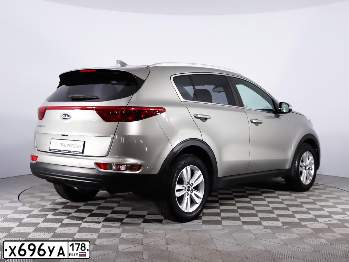 Фото автомобиля KIA SPORTAGE, 2017 — госномер Х696УА178. Цвет: Серебристый