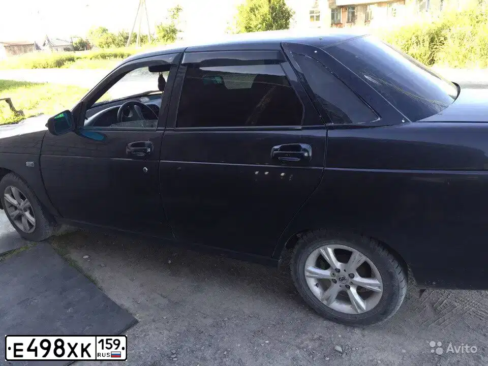 Фото автомобиля LADA 2110, 2007 — госномер Р768МУ159