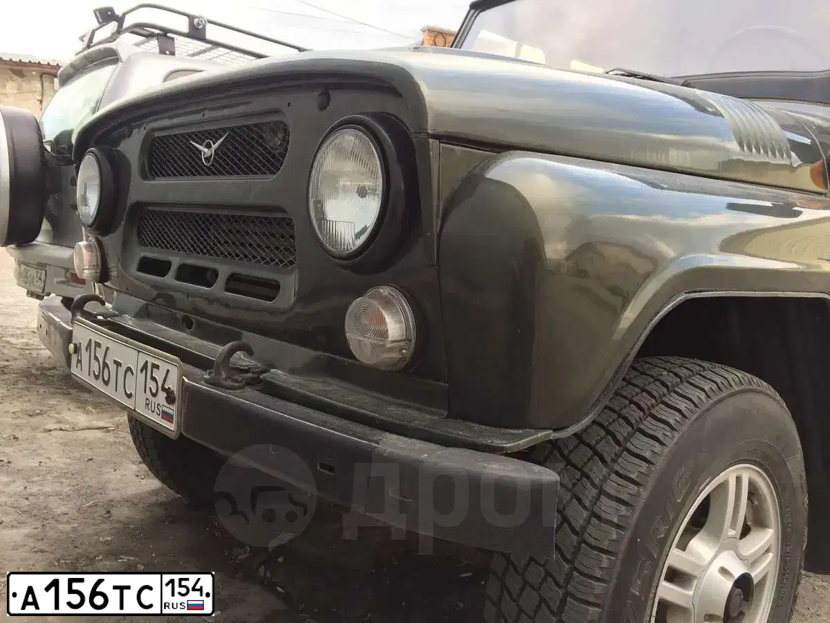 Фото автомобиля UAZ 3151 / HUNTER, 2011 — госномер У199ЕУ747. Цвет: ЗОЛОТ ЛИСТ МЕТАЛЛИК