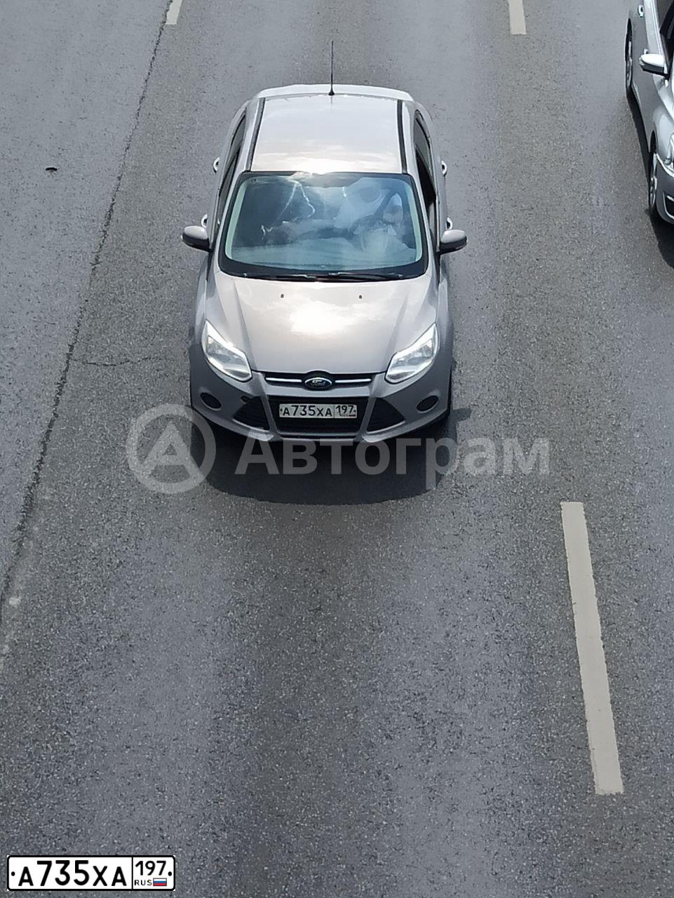 Фото автомобиля FORD FOCUS, 2012 — госномер А735ХА197. Цвет: Серо-голубой
