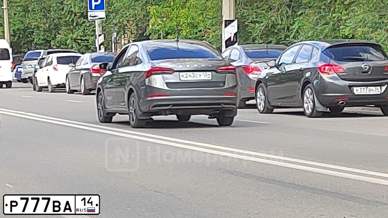 Фото автомобиля MERCEDES E-KLASSE, 2010 — госномер Р777ВА197