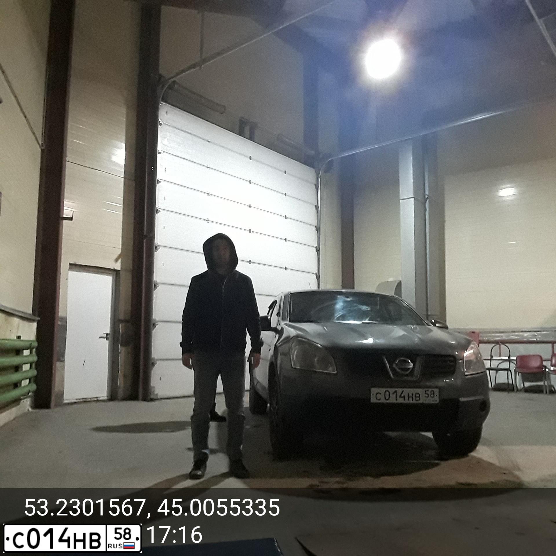 Фото автомобиля NISSAN QASHQAI, 2007 — госномер С014НВ58. Цвет: СЕРЫЙ