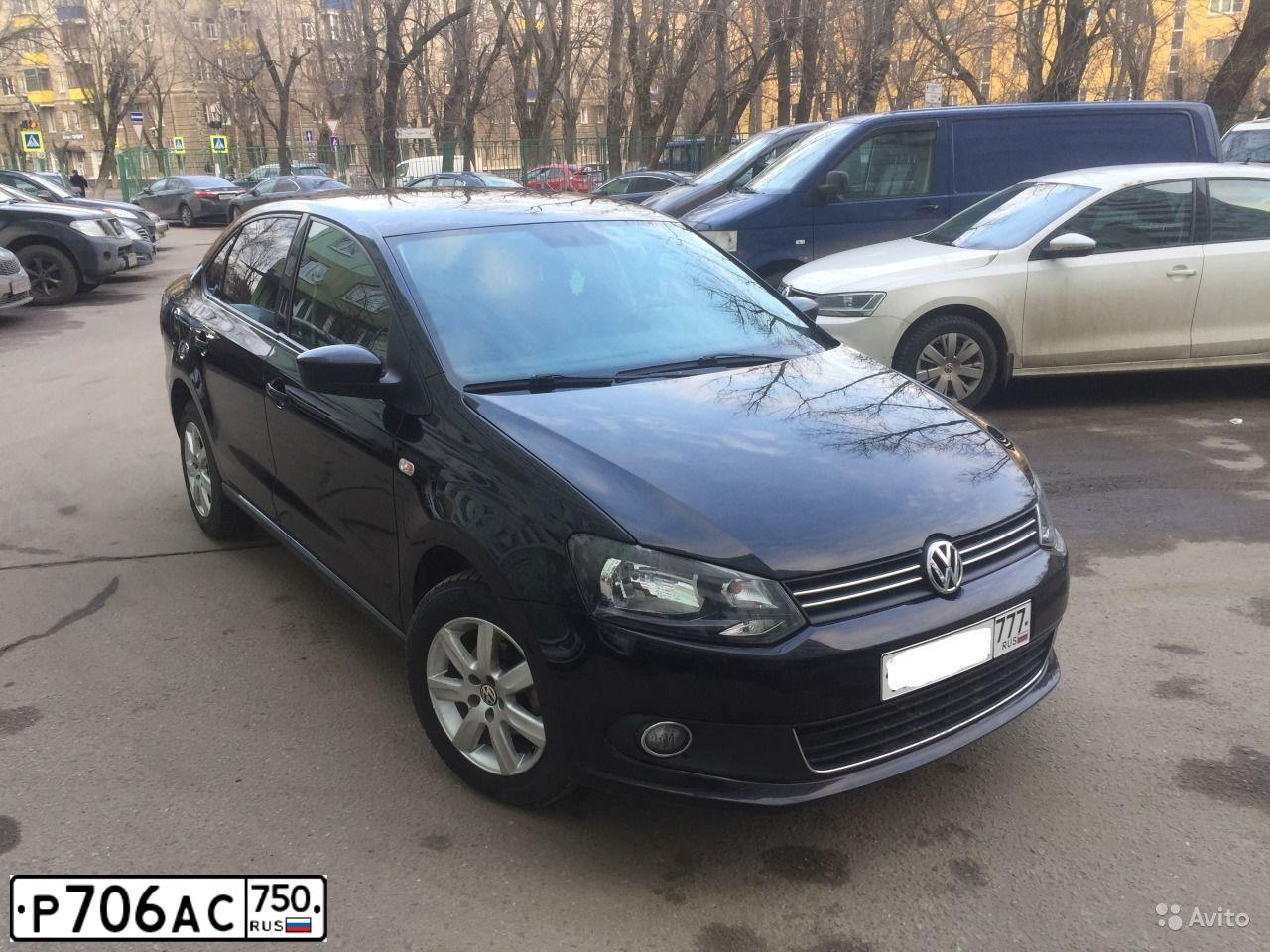 Фото автомобиля TOYOTA CAMRY, 2012 — госномер Р706АС750. Цвет: Белый