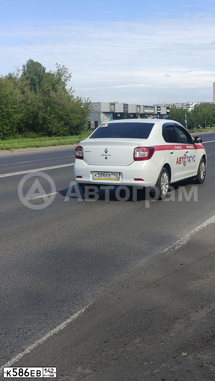 Фото автомобиля RENAULT LOGAN, 2014 — госномер К586ЕВ142. Цвет: Белый