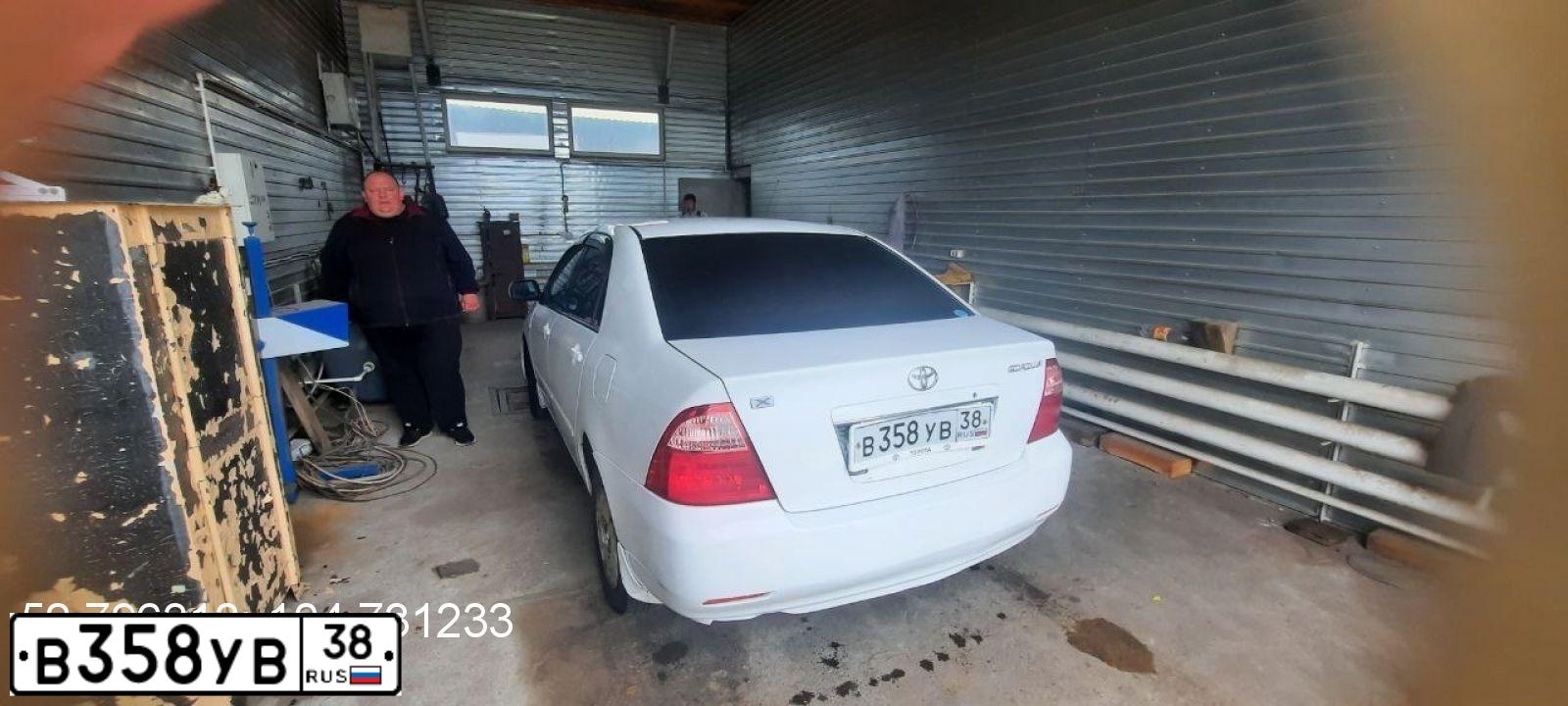 Фото автомобиля TOYOTA COROLLA, 2005 — госномер В358УВ38