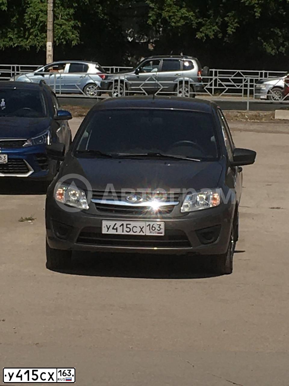 Фото автомобиля LADA GRANTA, 2016 — госномер Р523УО790. Цвет: Золотисто-коричневый