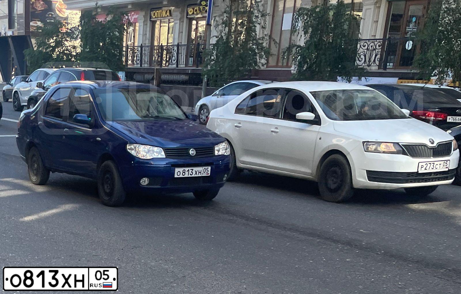 Фото автомобиля FIAT ALBEA, 2008 — госномер А756РА73. Цвет: СИНИЙ ТЕЗЕЙ