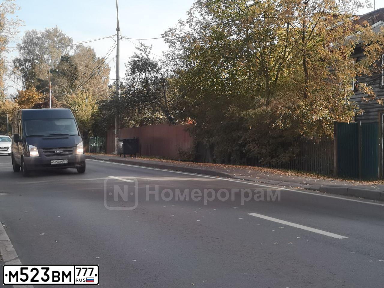 Фото автомобиля FORD TRANSIT, 2014 — госномер А856НК790. Цвет: СИНИЙ ТЕМНЫЙ