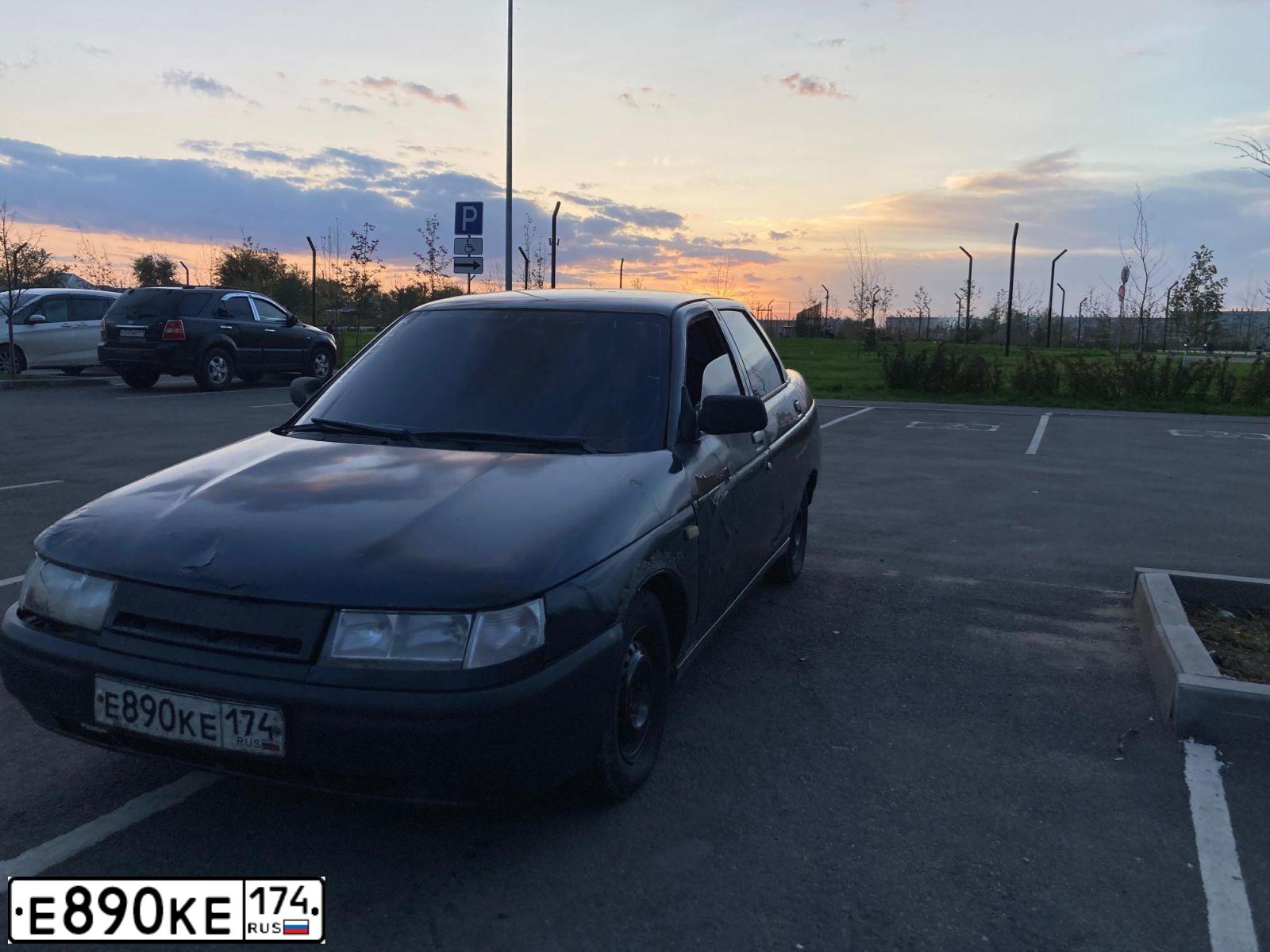 Фото автомобиля LADA 2110 LADA, 2007 — госномер Е890КЕ174. Цвет: ГРАФИТОВЫЙ МЕТАЛЛИК