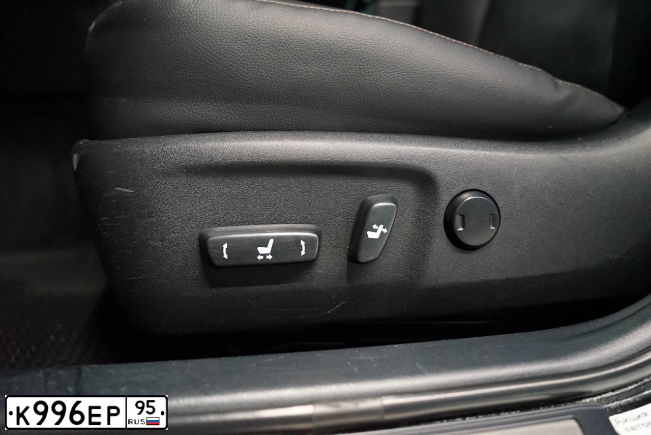 Фото автомобиля TOYOTA CAMRY, 2013 — госномер Е225ТО95. Цвет: ЧЕРНЫЙ МЕТАЛЛИК