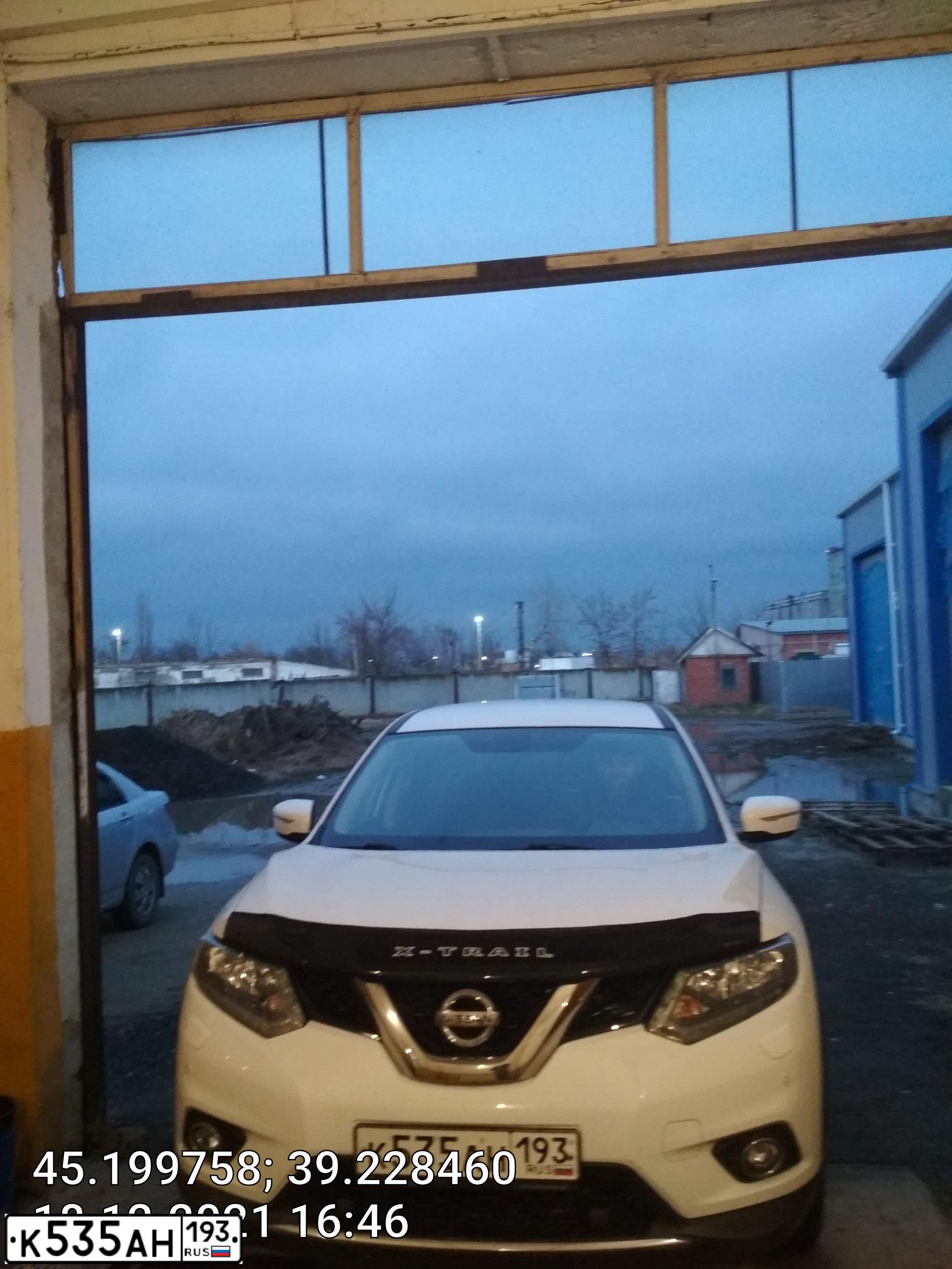 Фото автомобиля NISSAN X-TRAIL, 2016 — госномер Т875СС193