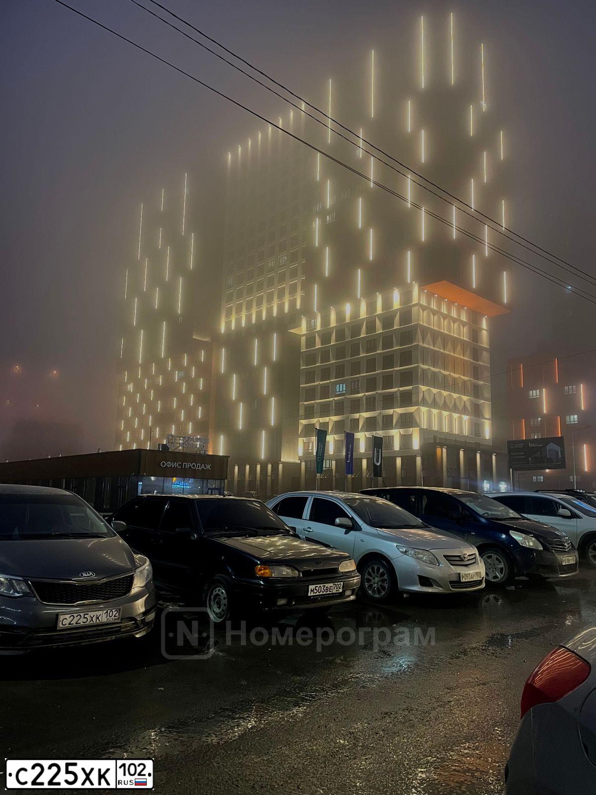 Фото автомобиля KIA RIO, 2016 — госномер С225ХК102. Цвет: ТЕМНО-СЕРЫЙ