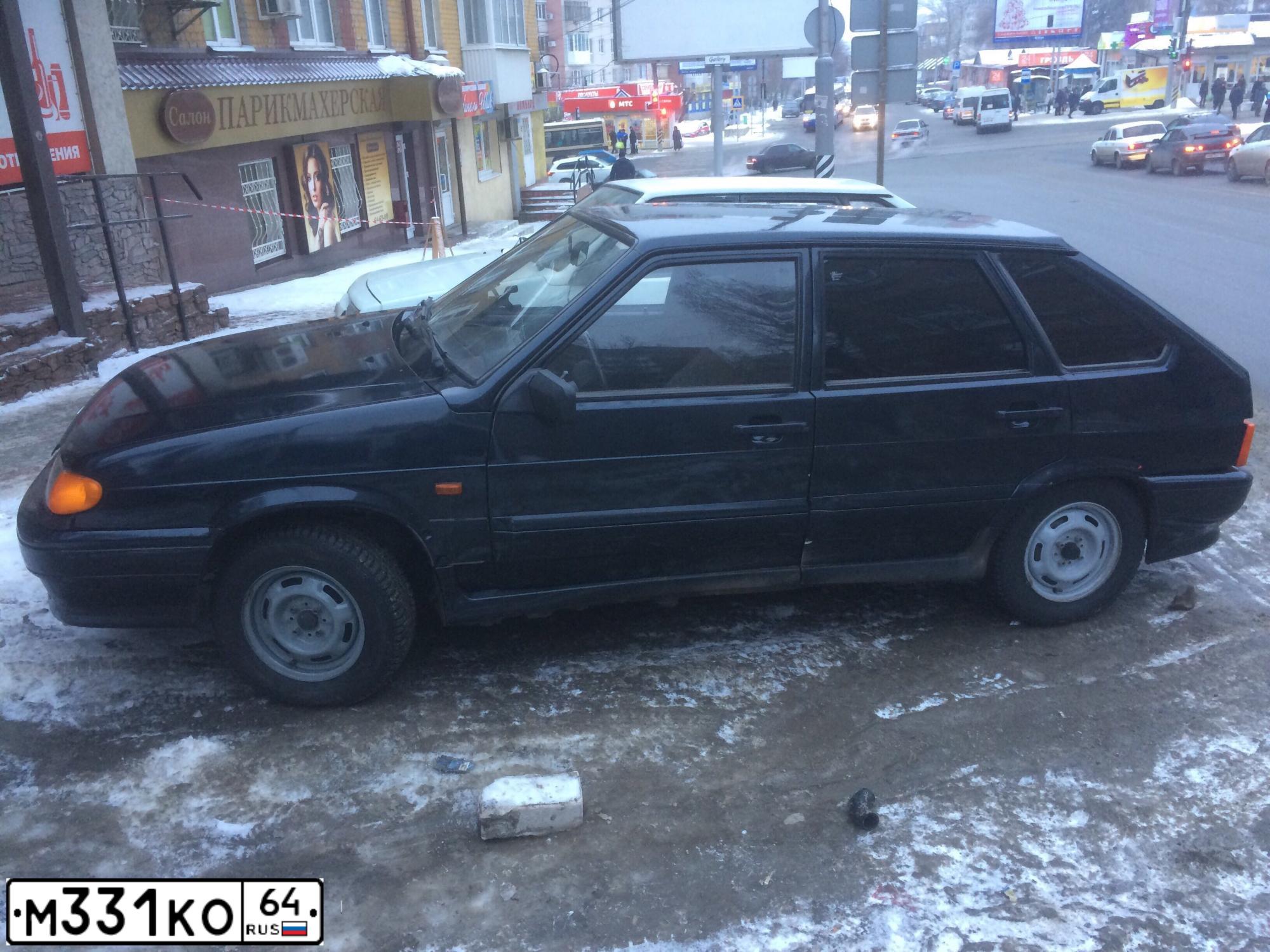 Фото автомобиля LADA 2114 SAMARA, 2006 — госномер М331КО64. Цвет: ГРАФИТОВЫЙ М ЕТАЛИК